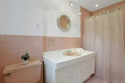 171 Griffen Avenue Scarsdale NY 10583