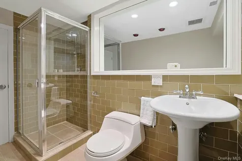171 Griffen Avenue Scarsdale NY 10583