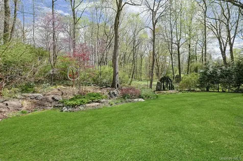 171 Griffen Avenue Scarsdale NY 10583