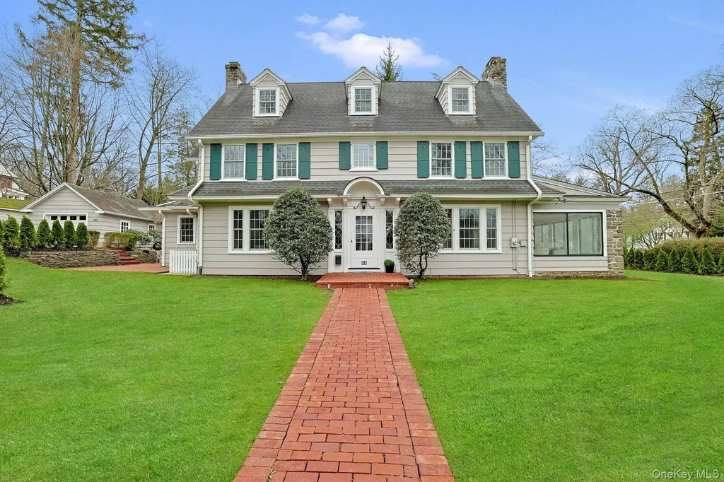 92 Walworth Avenue Scarsdale NY 10583