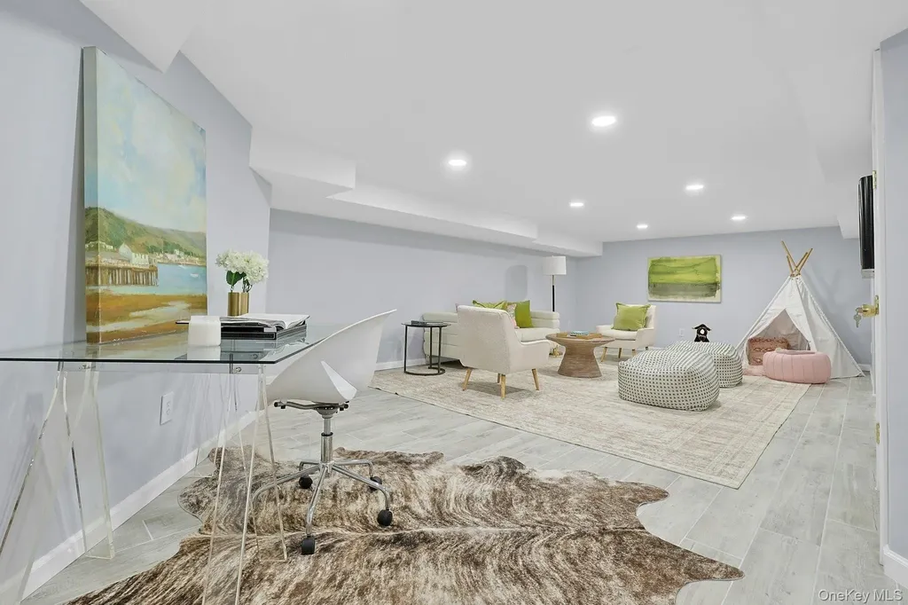 92 Walworth Avenue Scarsdale NY 10583