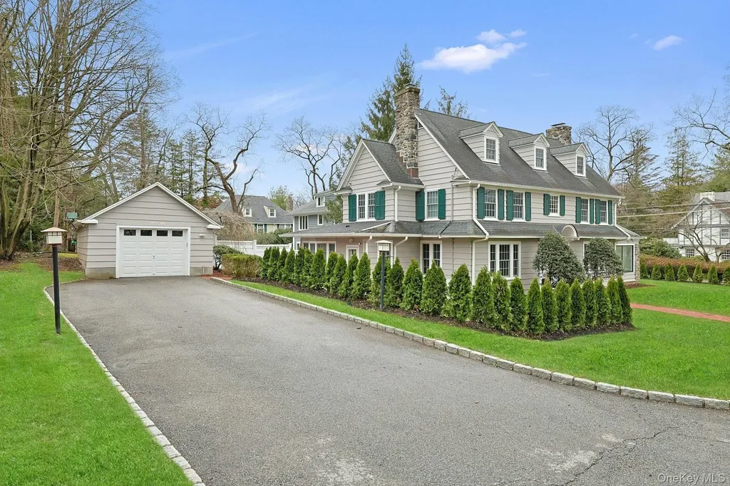 92 Walworth Avenue Scarsdale NY 10583