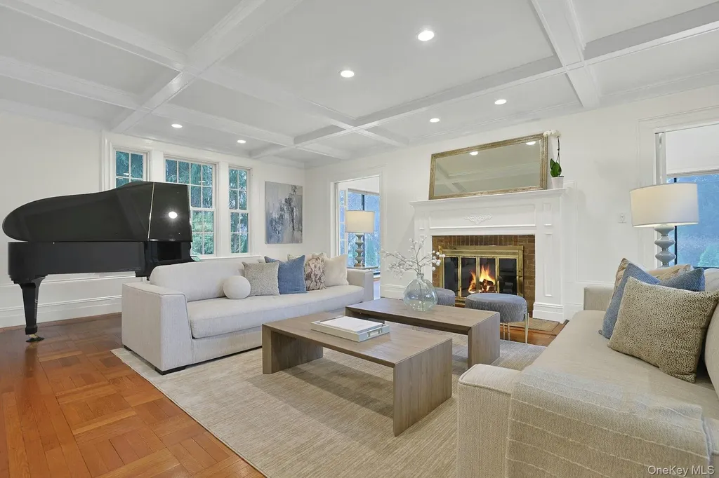 92 Walworth Avenue Scarsdale NY 10583