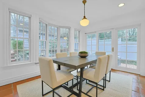 92 Walworth Avenue Scarsdale NY 10583