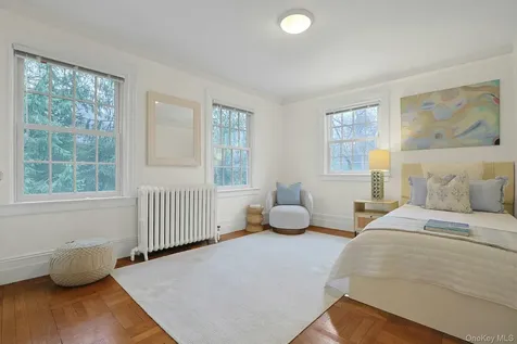 92 Walworth Avenue Scarsdale NY 10583