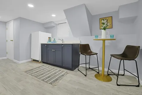 92 Walworth Avenue Scarsdale NY 10583