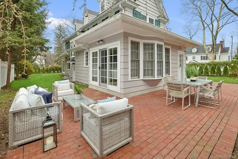 92 Walworth Avenue Scarsdale NY 10583