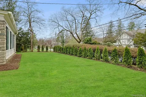92 Walworth Avenue Scarsdale NY 10583