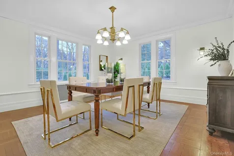 92 Walworth Avenue Scarsdale NY 10583