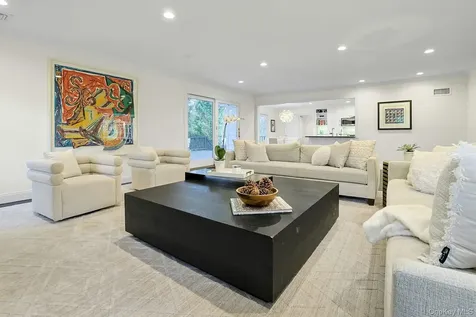 22 Leatherstocking Lane Scarsdale NY 10583