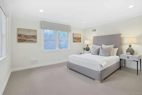 22 Leatherstocking Lane Scarsdale NY 10583