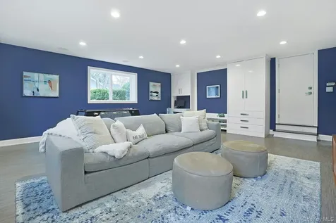 22 Leatherstocking Lane Scarsdale NY 10583