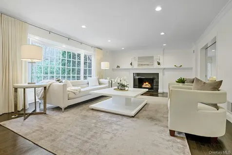22 Leatherstocking Lane Scarsdale NY 10583