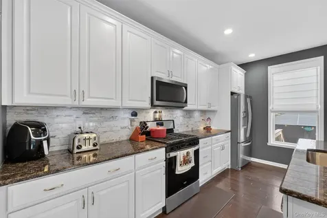 25 Hoffman Road Hopewell Junction NY 12533
