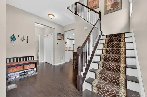 25 Hoffman Road Hopewell Junction NY 12533