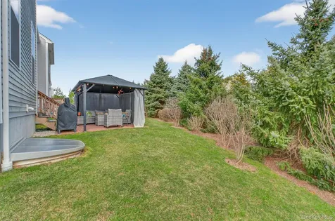 25 Hoffman Road Hopewell Junction NY 12533