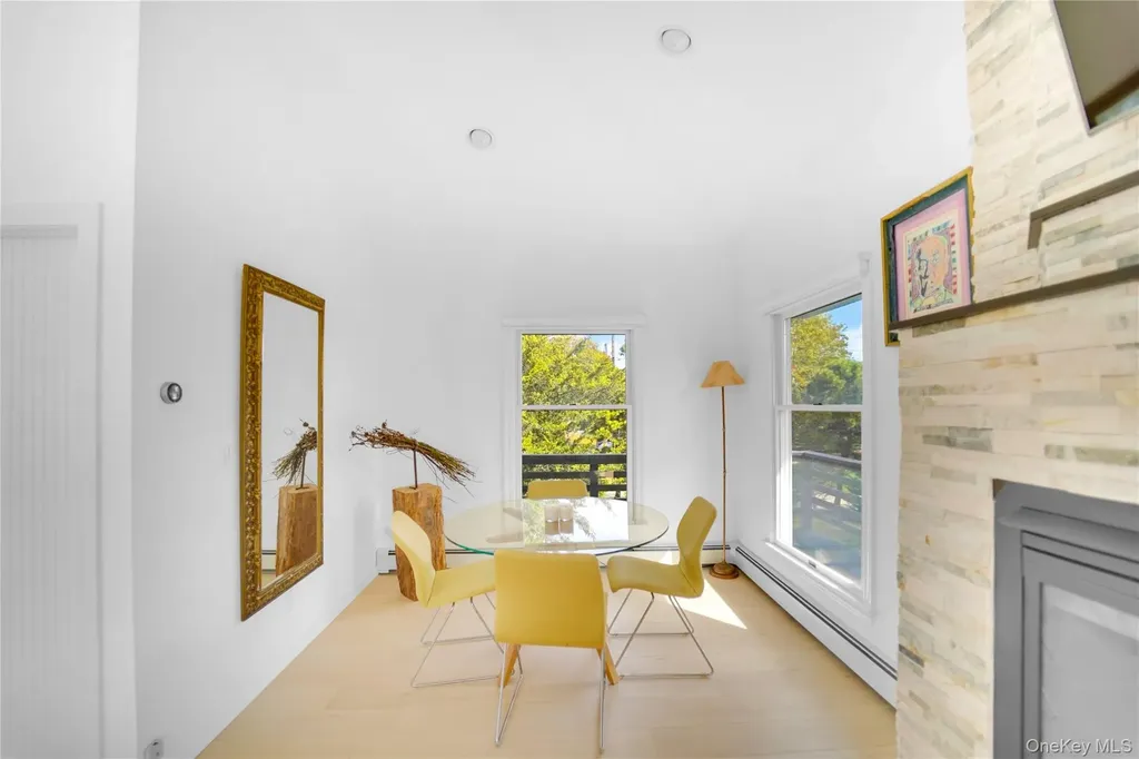 3 Jefferson Avenue Hampton Bays NY 11946
