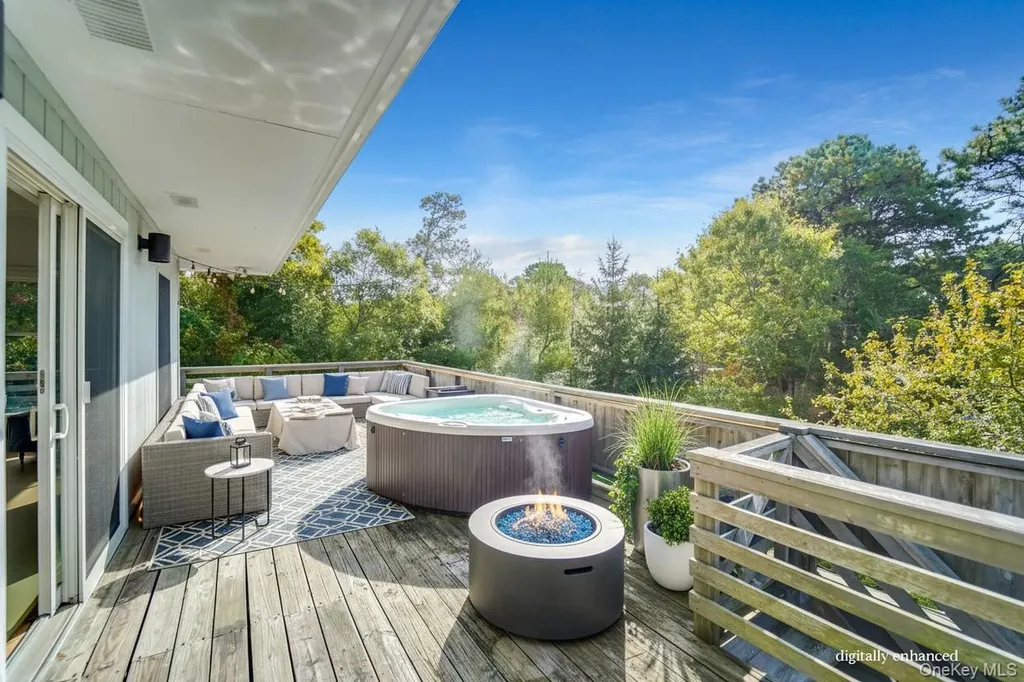 3 Jefferson Avenue Hampton Bays NY 11946
