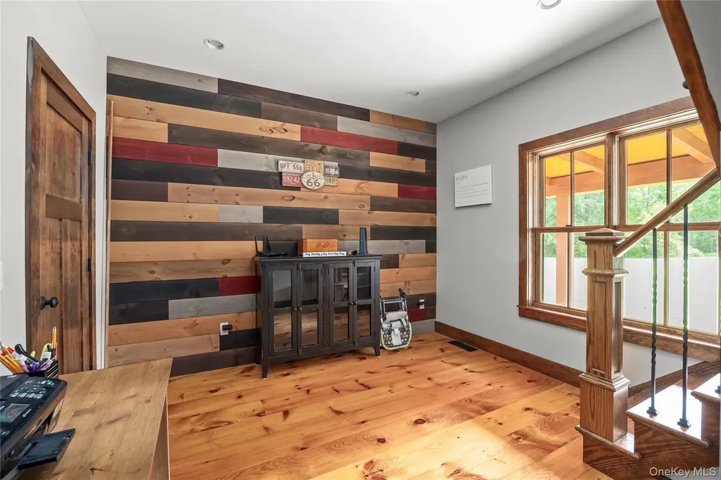 5988 Route 9h Claverack NY 12534