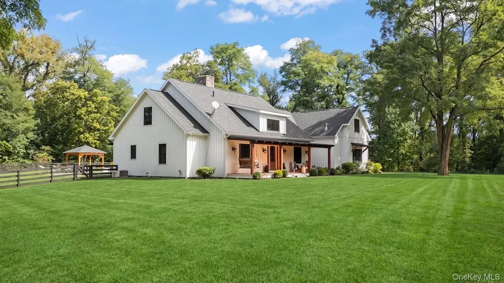 5988 Route 9h Claverack NY 12534