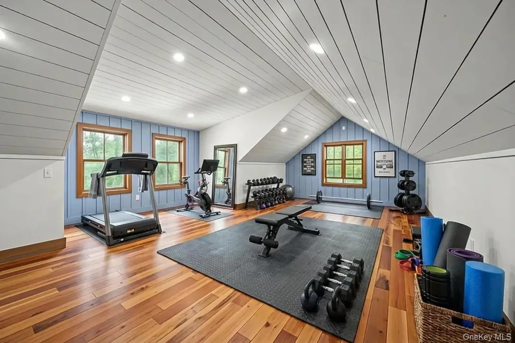 5988 Route 9h Claverack NY 12534