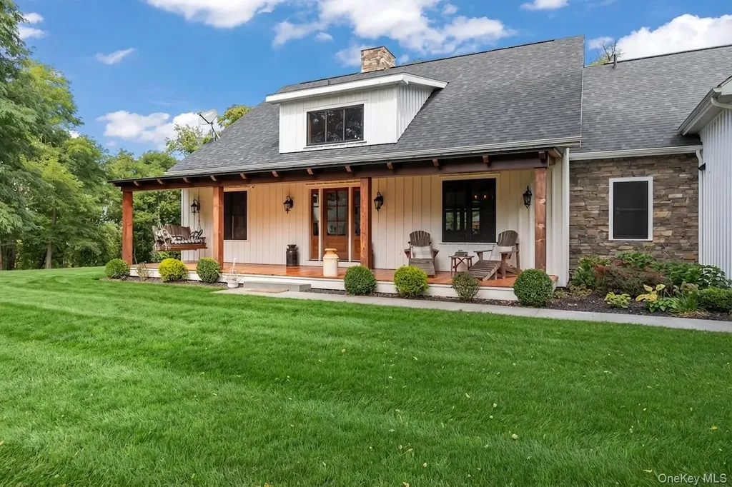 5988 Route 9h Claverack NY 12534