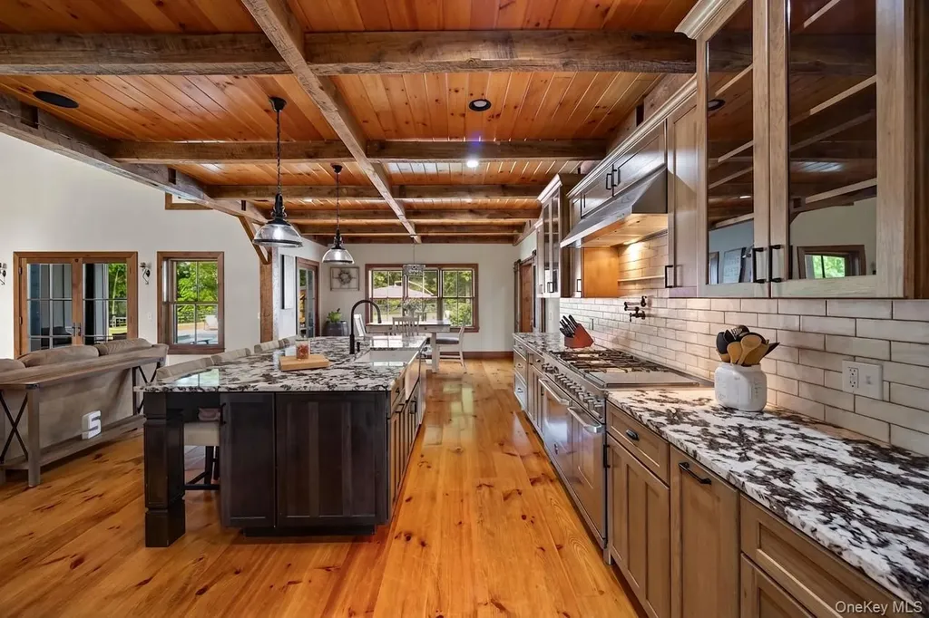5988 Route 9h Claverack NY 12534