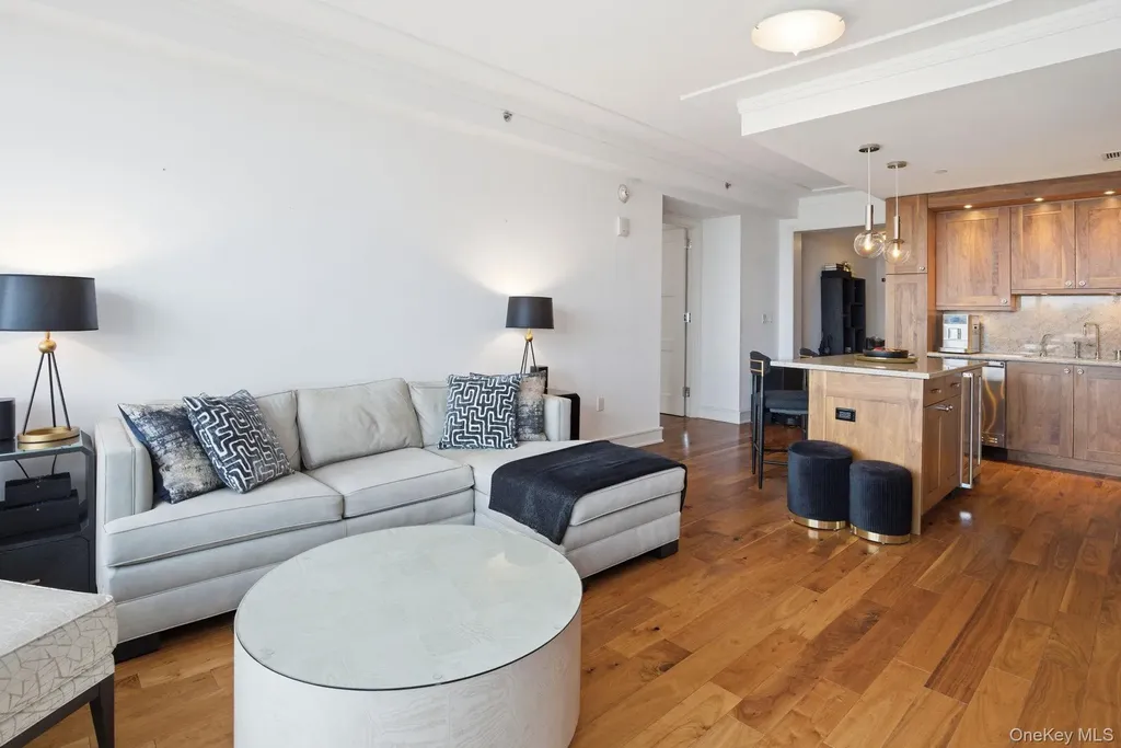 5 Renaissance Square White Plains NY 10601
