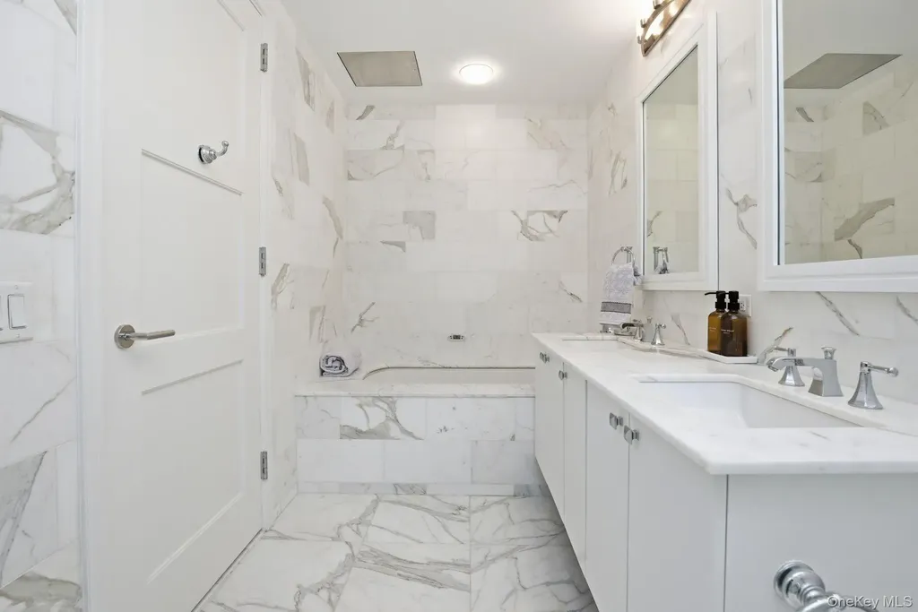 5 Renaissance Square White Plains NY 10601