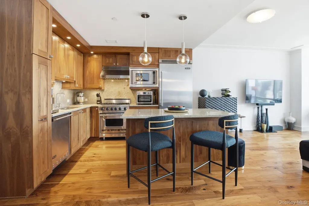 5 Renaissance Square White Plains NY 10601