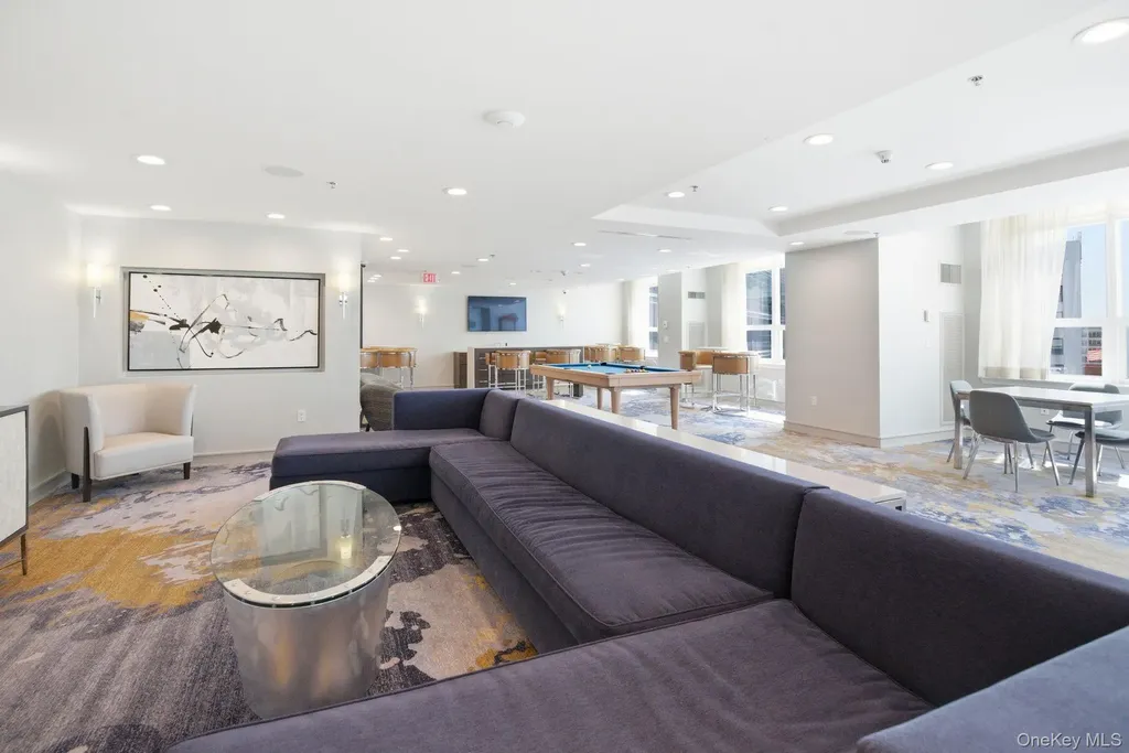 5 Renaissance Square White Plains NY 10601
