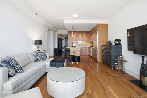 5 Renaissance Square White Plains NY 10601