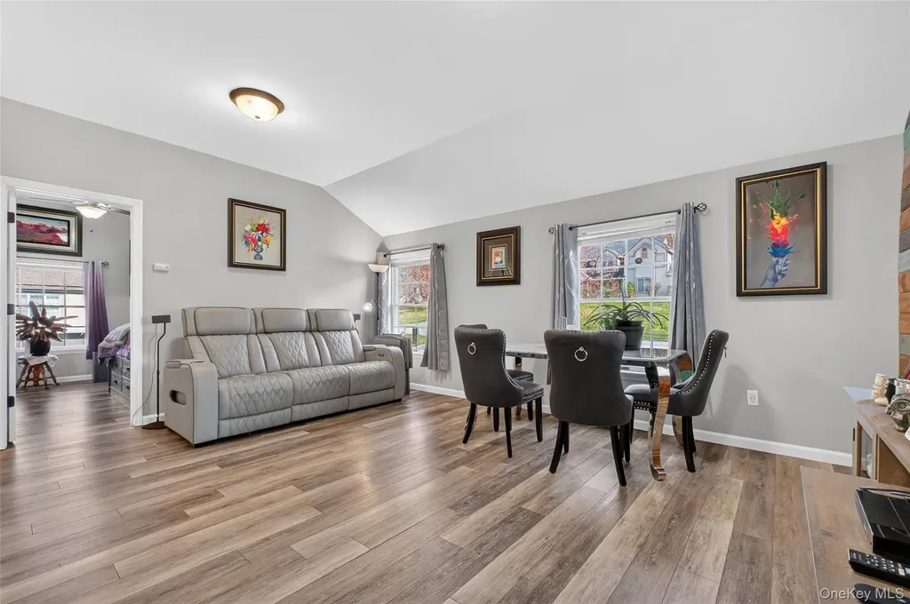 24 Coachlight Drive Poughkeepsie NY 12603
