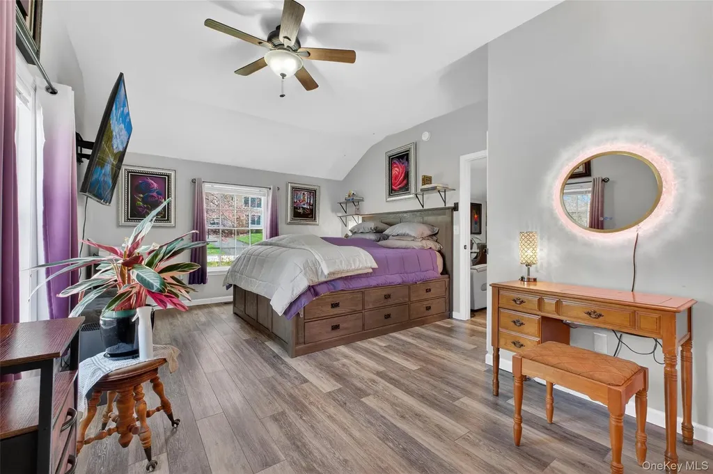 24 Coachlight Drive Poughkeepsie NY 12603