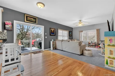 24 Coachlight Drive Poughkeepsie NY 12603