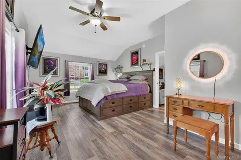 24 Coachlight Drive Poughkeepsie NY 12603