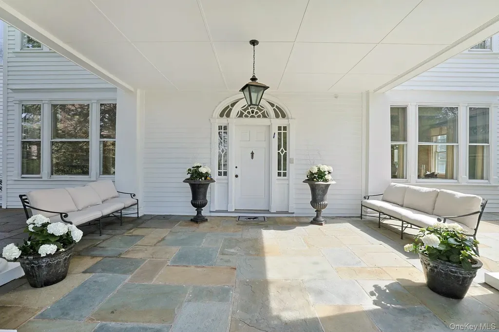 34 Park Road Scarsdale NY 10583
