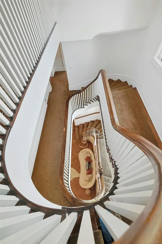 34 Park Road Scarsdale NY 10583