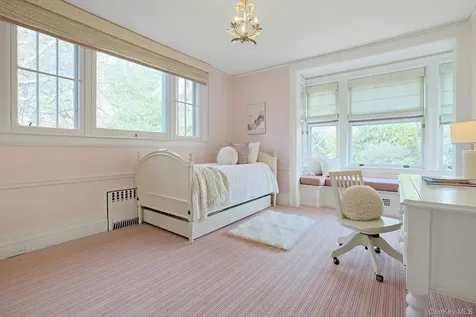 34 Park Road Scarsdale NY 10583