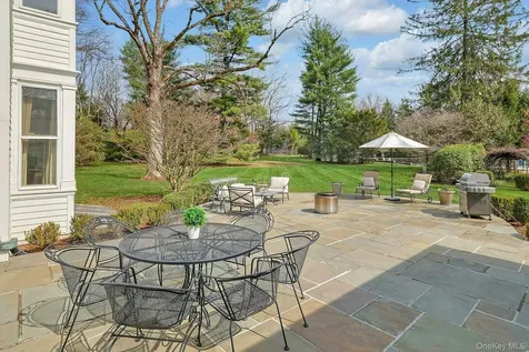 34 Park Road Scarsdale NY 10583