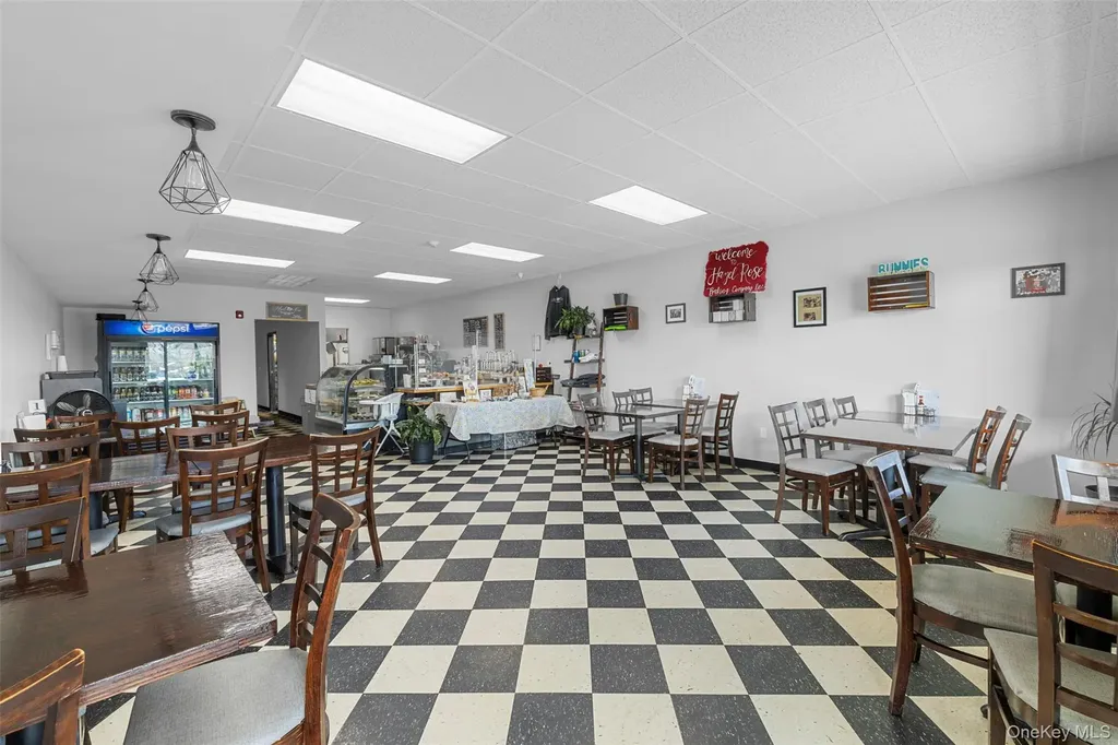 1447 Route 9w Marlboro NY 12542
