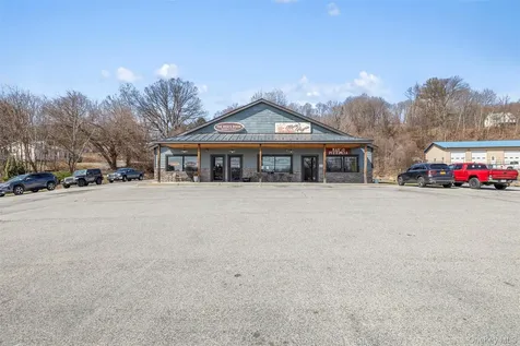 1447 Route 9w Marlboro NY 12542