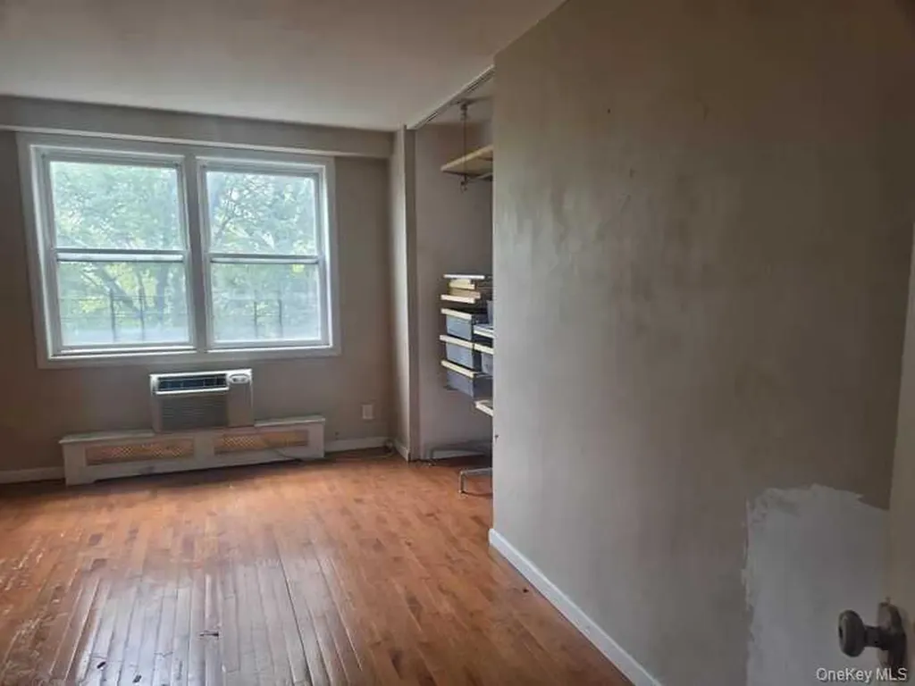 5700 Arlington Avenue Bronx NY 10471