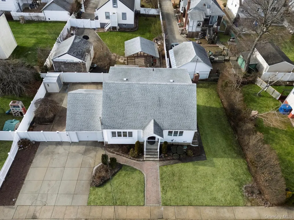 158 Roosevelt Avenue Freeport NY 11520
