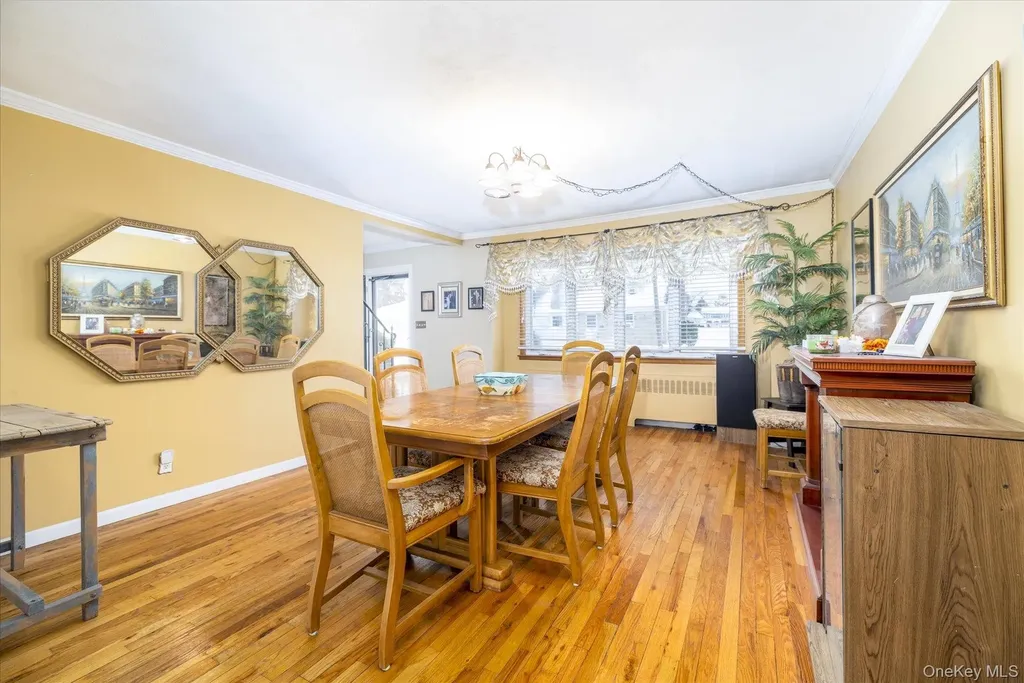 158 Roosevelt Avenue Freeport NY 11520