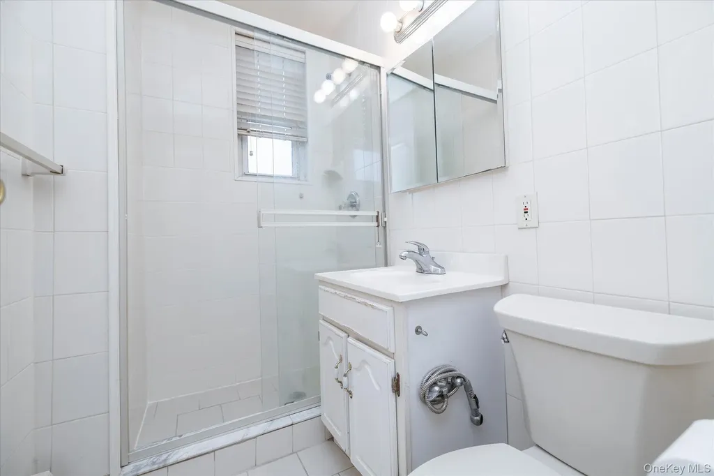 2 Fowler Avenue Lynbrook NY 11563