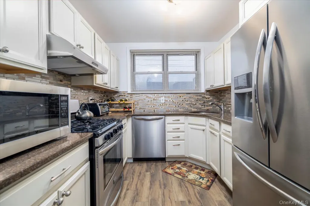 2 Fowler Avenue Lynbrook NY 11563
