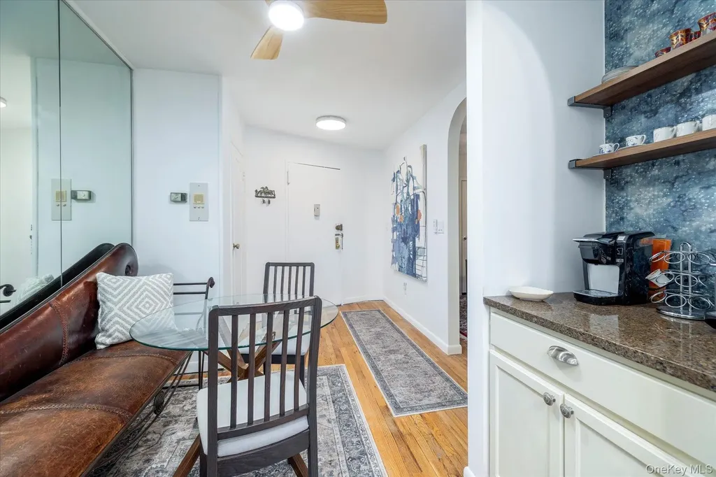 2 Fowler Avenue Lynbrook NY 11563