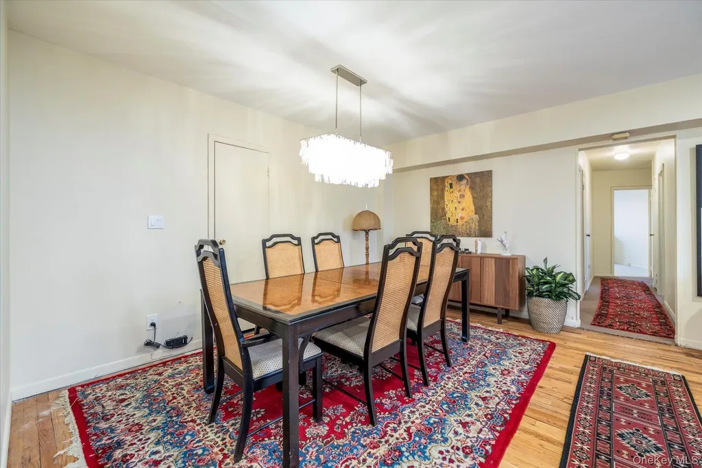 2 Fowler Avenue Lynbrook NY 11563
