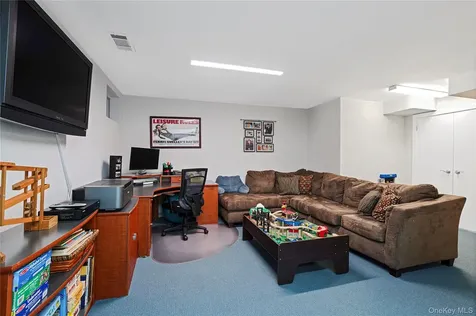 3 Birchwood Road White Plains NY 10605